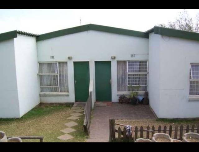 2 BEDROOM PROPERTY TO RENT IN BLOUBOSRAND